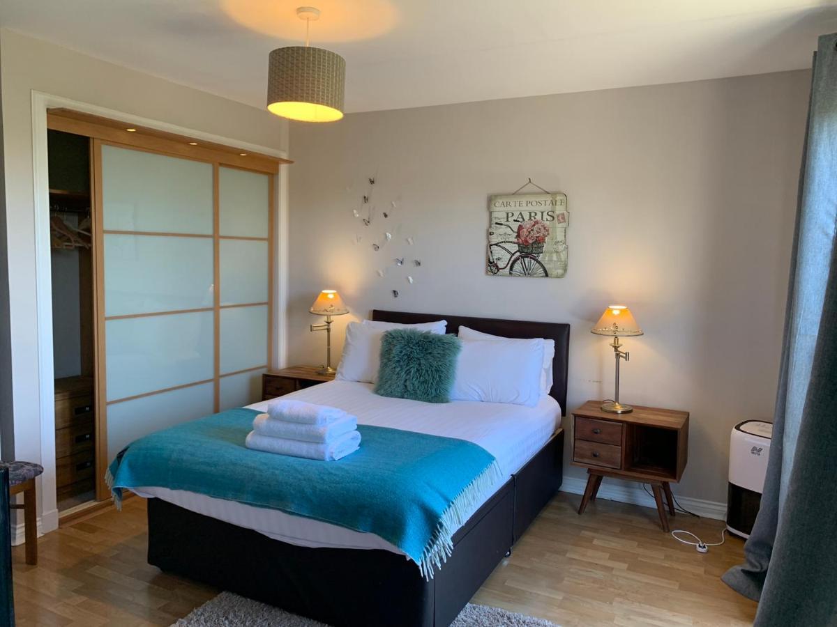 5 Bedroom Central Penthouse Apartment Edimburgo Esterno foto