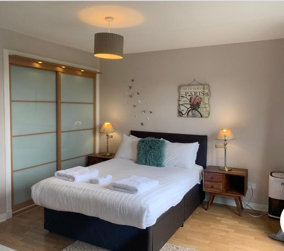 5 Bedroom Central Penthouse Apartment Edimburgo Esterno foto