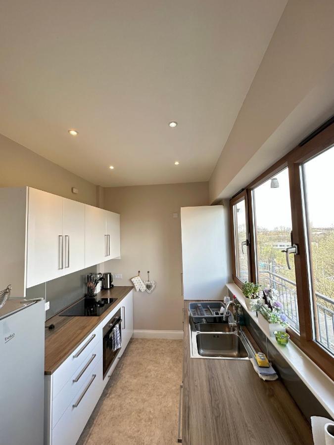 5 Bedroom Central Penthouse Apartment Edimburgo Esterno foto
